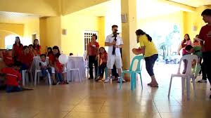 Ice breakers, ball games, picnic games, trivia games, active games, indoor and outdoor games, printable games, relays, scavenger hunts and many more exciting games for a successful family reunion. Pampanga Philippines Bondoc Family Reunion Wacky Games 2 Youtube