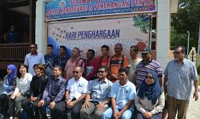 Konservasi penyu terletak di diantara pantai batu hiu dan pantai bojong salawe. Penyu Karah Khazanah Laut Melaka