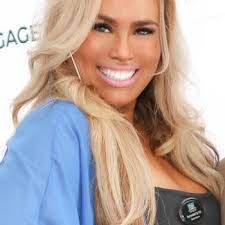 Joanne Winston's Instagram, Twitter & Facebook