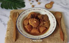 Cara mudah membuat semur telur dan tahu bahannya adalah 5 buah telur 3 buah tahu putih potong2 4 siung bawang merah 2. 5 Resep Semur Tahu Empuk Dan Gurih Lezat Dimasak Dengan Rempah