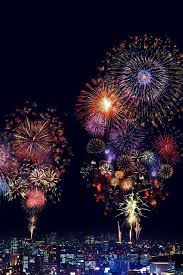 Silvester Ideen Und Locations 2016 Blog Events Blogevents Ideen Loca Blogevents Ideen Loca Firework Colors Fireworks Chemistry Of Fireworks