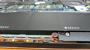 This however has consequential potential for batteries swelling leading to them bulging and being difficult to remove. Fixing A Raised Trackpad On A Dell Xps 15 9550
