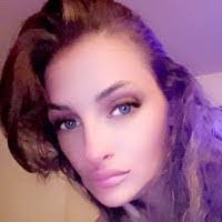 Crystal Singletary's Instagram, Twitter & Facebook