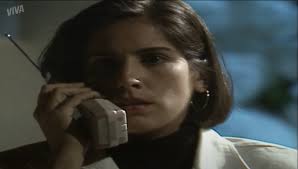 'Vale tudo': relembre a cena em que Maria de Fátima fica chocada ao  descobrir que Raquel está no Rio na versão de 1988