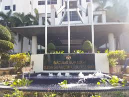 Setahun penat taichi, akhirnya berjaya. Bakal Peguam Didakwa 16 Pertuduhan Pecah Amanah Utusan Digital