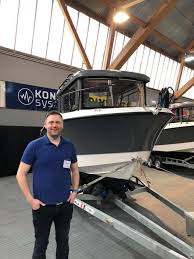 Auto Marine Fosnavåg AS
