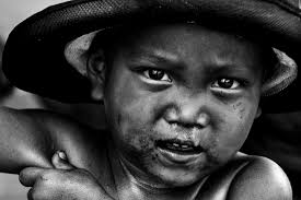 OLTRE IL MURO: ARTE e FOTOGRAFIA: THOMAS THAM JOO KIT (MIO CADE)