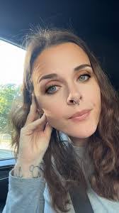 Wesley Pickett's Instagram, Twitter & Facebook