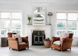 This shabby chic decor is synonymous with soft pastel colors like pink, light blue, white cream or while the shape of the furniture adopts a classic style with grooves on the legs or backrest. Modern Shabby Chic Living Room Design And Deco Ideas