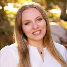 Time flies when you're learning and growing! Today marks my 4th anniversary  at Stukent, and I'm reflecting