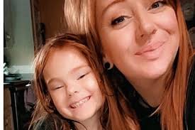 Fundraiser for Karolyn Pettis by Jessica Hooks : Kaia's Chemo Journey