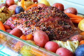 Forget mama's recipe for this st. Oven Baked Corned Beef With Vegetables Recipe Eyes Closed Cooking