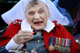 WA Anzac Day 'face' and World War II veteran Anne Leach dies aged 102