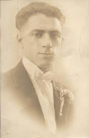 Frank Baratta's Instagram, Twitter & Facebook