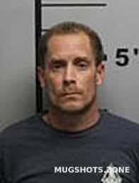 BENTON DEVON LANCE 04/15/2022