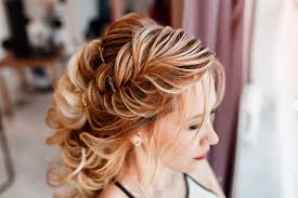 Buns are perfect for more. Christmas Hairstyles For Wavy Hair Lovehairstyles Com