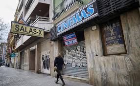 Cine X y porno en Valencia | Cierra el cine X de la calle Cuenca de  Valencia | Las Provincias