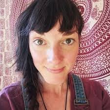 Gina Lacey's Instagram, Twitter & Facebook