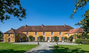 The Cottage La Reserve French Exterior Cottage French Villa