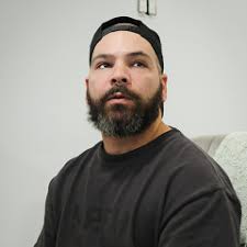 Stream Tellie Floydd music