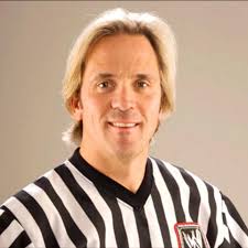 This version of the WWE United States Championship was FIRE 🔥💯