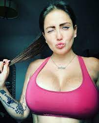 Celi lora hot
