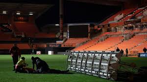 Besides lorient scores you can follow 1000+ football competitions from 90+ countries around the world on flashscore.com. Greenkeeper Bei Unfall Mit Lichtanlage In Lorient Schwer Verletzt