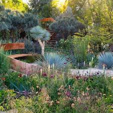 Pin By Paradies Maag On Beautiful Perennials In 2020 Chelsea Flower Show Chelsea Flower Flower Show