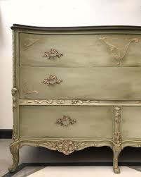 Gorgeous Ornate Dresser Painted With Chalk Paint By Annie Sloan In A 1 1 Mix Of Chateau Grey And Old White Then Fi Furniture Painted Furniture Redo Furniture