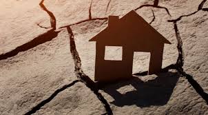 İstanbul ve marmara bölgesi'nde hali hazırda var olan deprem tehdidi ve son olarak kartal'da yaşanan çökme olayı ile birlikte vatandaşlar binalarının sağlam olup olmadığı sorusunu sormaya başladı. Olasi Bir Depremde En Onemli Detaylardan Biri Olan Zemin Faktoru Ve Bilmeyenler Icin Rezonans Olayi Eksi Seyler