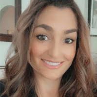 Robin Peeples's Instagram, Twitter & Facebook