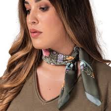 Marian Floral Bandana