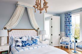 Aside from running her own design business, she's worked on eight hgtv shows. Sarah Richardson S Off The Grid Home Farmhouse Bedroom Toronto By Robinson Residential Design Houzz