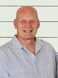 Peter Grass's Instagram, Twitter & Facebook