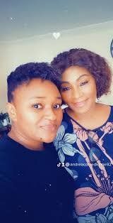 Queen Gore's Instagram, Twitter & Facebook