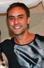 Ellos también son nuestra primera línea. Alvaro Gomez Actor Wikipedia