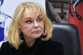 Владислав листьев и ирина цывина. Yana Poplavskaya Rasskazala Chto Poslednij Muzh Iriny Cyvinoj Strashno Izbival Ee