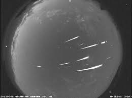 What the perseid meteor shower is: 2 Meteor Showers To Peak This Week Followed By Perseid Meteors 2021 Nj Com