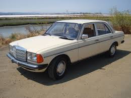 No Reserve Euro 1984 Mercedes Benz 240d 5 Speed Mercedes Benz Mercedes Benz
