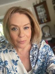 Stella Vario's Instagram, Twitter & Facebook