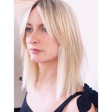 Andrea Lefevre's Instagram, Twitter & Facebook