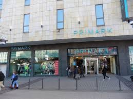 Primark essen ist deutsche kleidungsladen basiert in stadtbezirke i essen, nordrhein westfalen. Tip Shoppen Essen Duitsland Glamourmoes Nl
