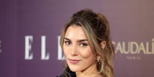 Anna Ferrer, muy emocionada celebra su cumpleaños