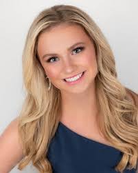 Kelly Dehaan's Instagram, Twitter & Facebook