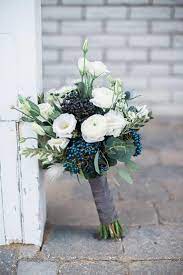 Nice Wedding Bouquet Of Viburnum Berries Lysianthus Ranunculus And Thistle Tracey Simple Wedding Bouquets Flower Bouquet Wedding Spring Wedding Bouquets