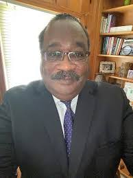 Lorenzo Graves's Instagram, Twitter & Facebook