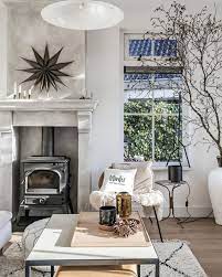 Sul sito del più famoso negozio di arredamento del mondo, lo svedese ikea, c'è un'applicazione web per progettare la propria casa, camera da pranzo e cucina, usando i mobili venduti da ikea. Tour Di Natale Nella Casa Arredata Con Mobili Ikea E Vintage