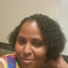 Who does photo sessions in West Memphis, AR?