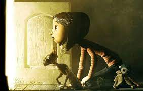 Antes de que lewis carroll tornara maravillas en pesadillas los que leísteis mi reseña de la liga de los 5 ya sabéis lo que opino de esta compañía. Resena De Coraline Y La Puerta Secreta Libros Amino