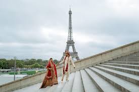 Trocadéro & Eiffel Tower Photoshoot in Paris, France